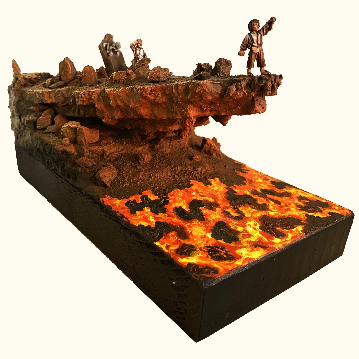 Mount Doom diorama lotr | Creative